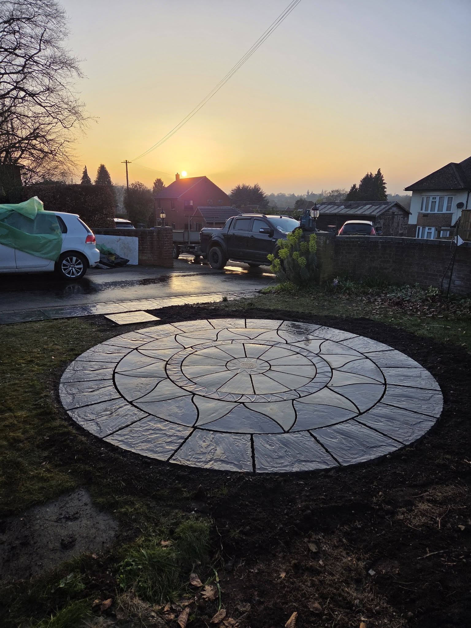 Newmarket Road circular custom sun patio